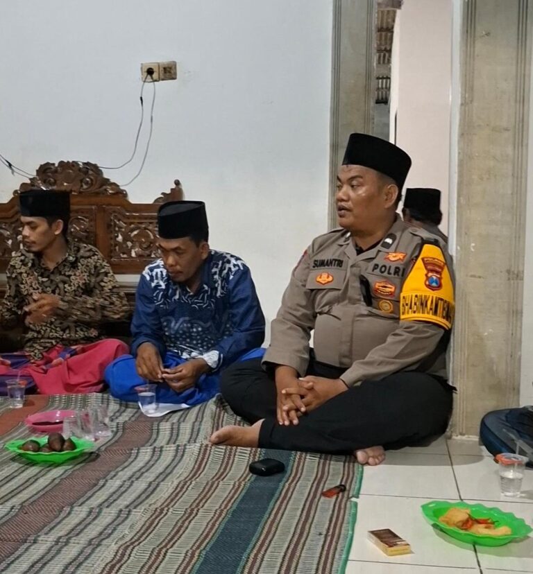 Mas Bhabin Perkuat Kamtibmas Melalui Tahlil Malam Jumat, Warga Diajak Waspada Narkoba Dan Curanmor