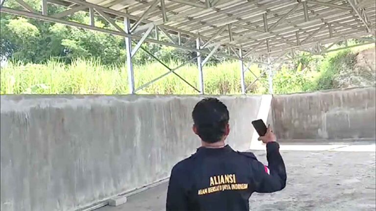sarpras desa kepuhklagen