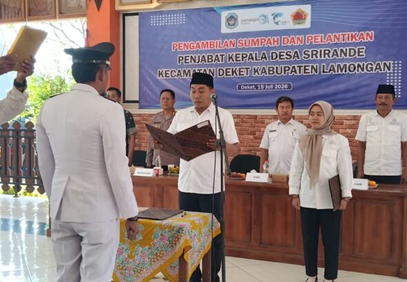 Khairil Anwar Resmi Dilantik sebagai PJ Kepala Desa Srirande, Camat Deket Ajak Wujudkan Pilkades 2027 yang Berkualitas dan Kondusif
