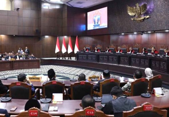 Bola Panas Putusan MK Ijazah Gibran dan Tanggung Jawab KPU