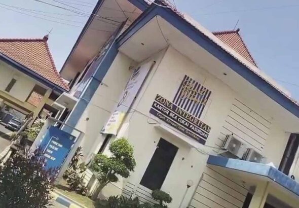 kantor bea cukai pasuruan